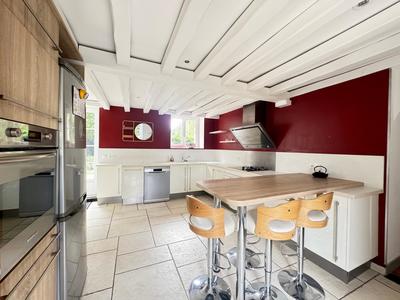 Maison - 189 m² - 6 pièces