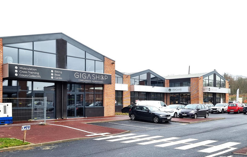 Local commercial - 150 m² - 1 pièce