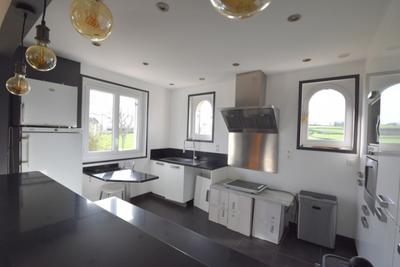 Maison - 209 m² - 7 pièces