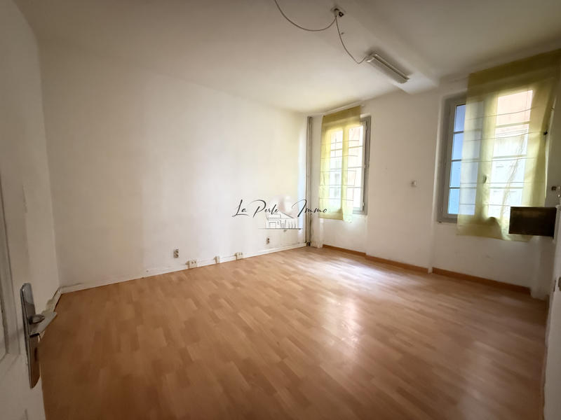 Local commercial - 105 m²