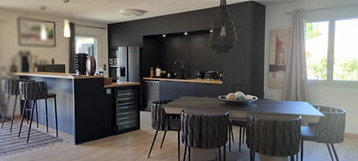 Maison - 190 m² - 5 pièces