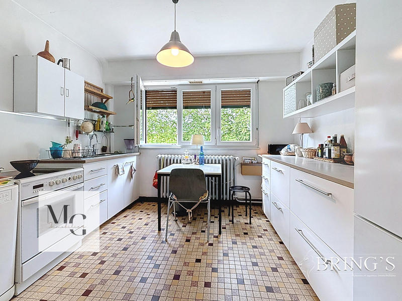 Appartement - 85 m² - 4 pièces