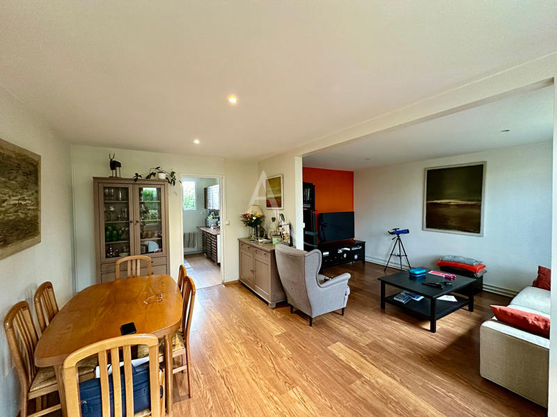 Appartement - 76 m² - 3 pièces