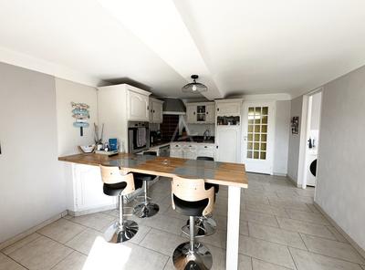 Haras - 130 m² - 5 pièces