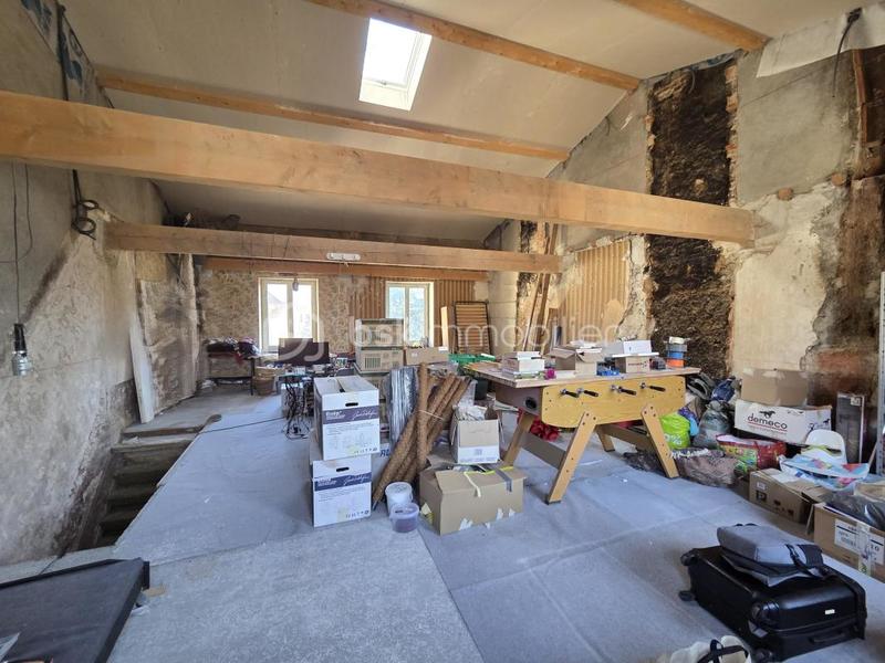 Maison - 98 m² - 5 pièces