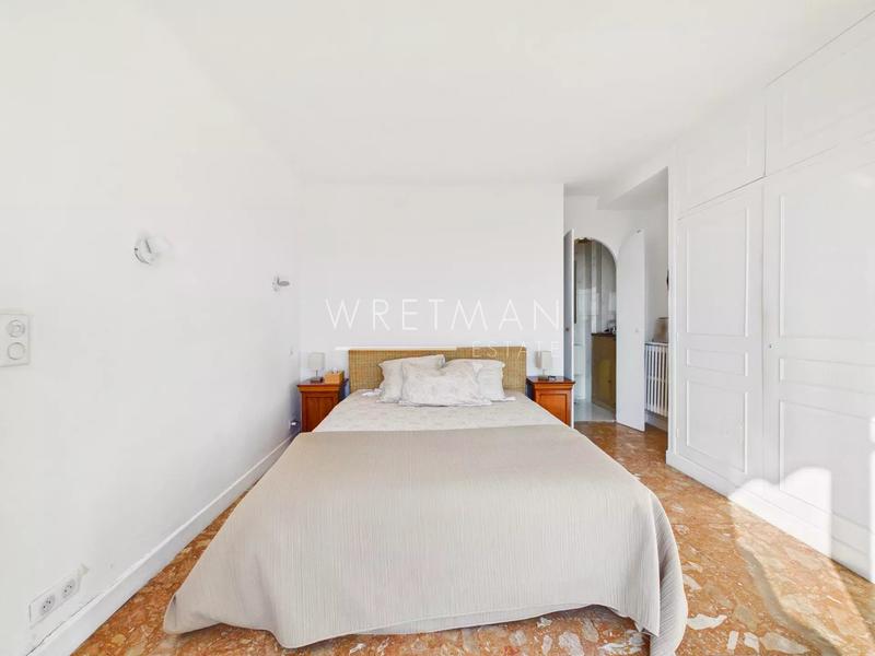 Appartement - 100 m² - 4 pièces