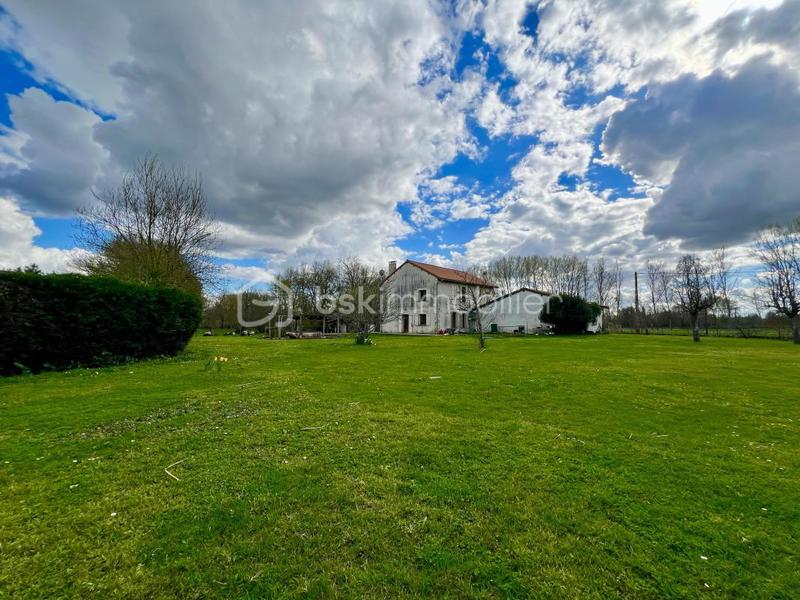 Maison - 193 m² - 5 pièces