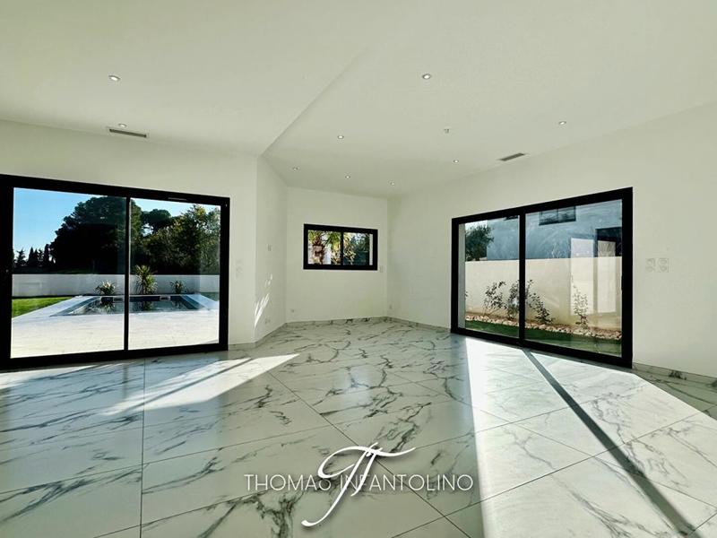 Maison - 175 m² - 5 pièces