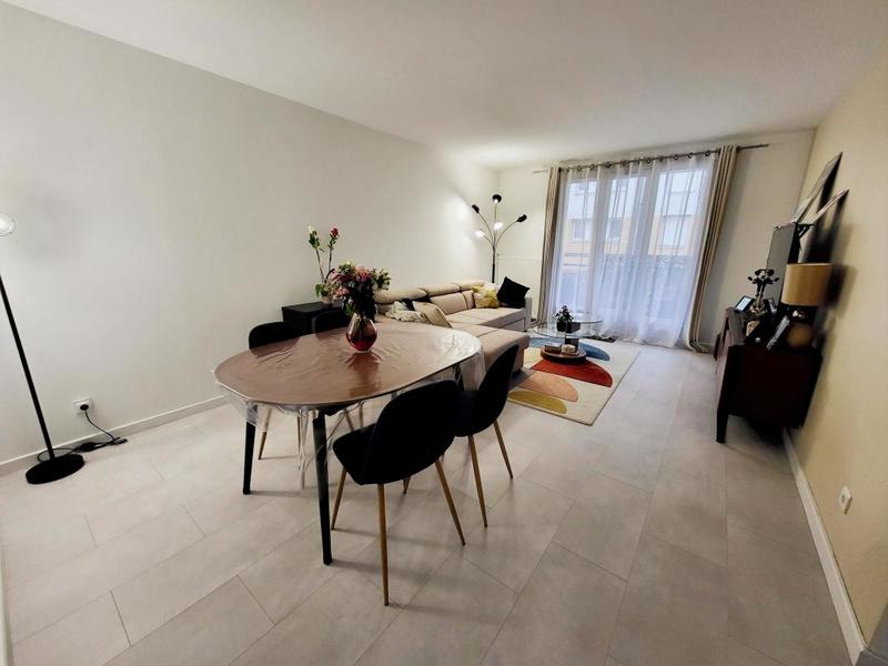 Appartement - 69 m² - 3 pièces