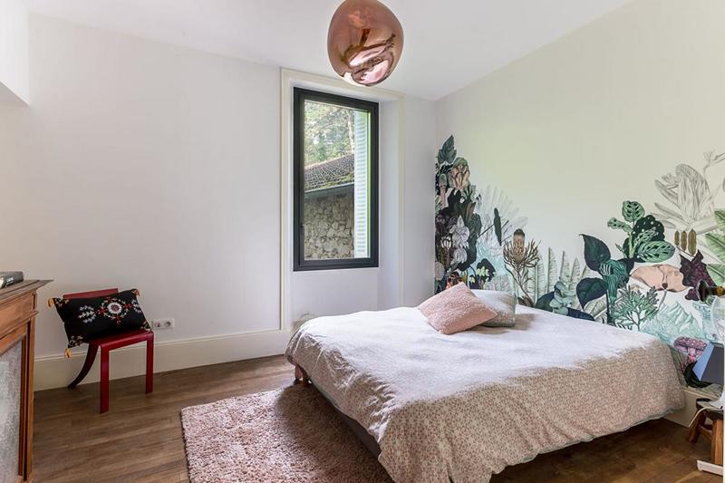 Demeure - 467 m² - 17 pièces