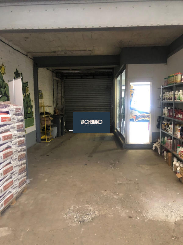 Local d'activités - 113 m²