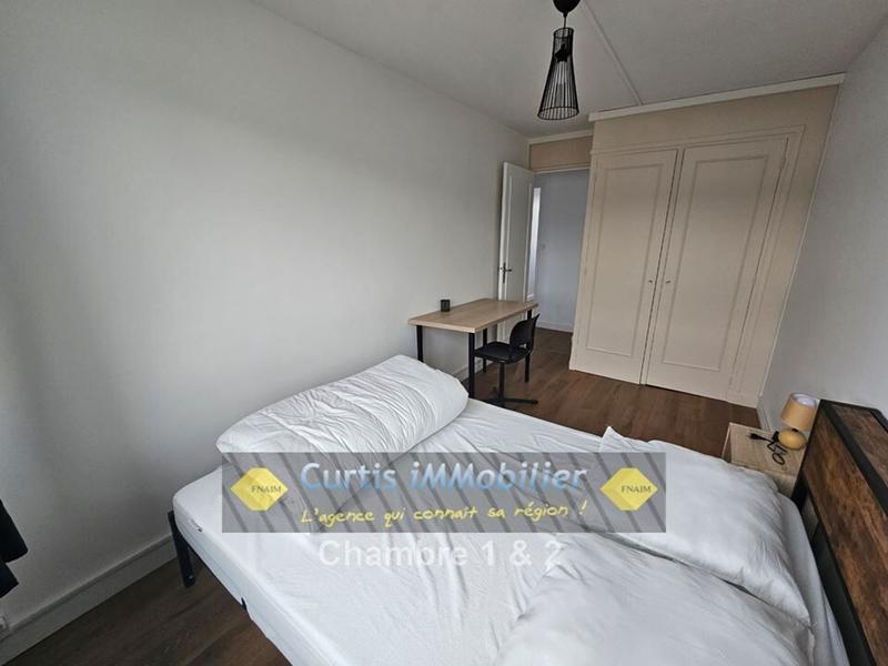 Appartement - 92 m² - 5 pièces
