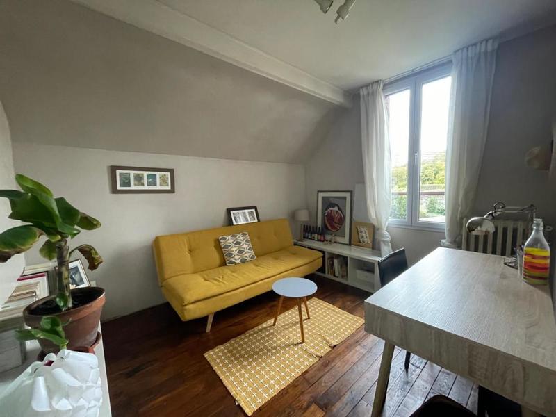 Immeuble - 130 m² - 6 pièces