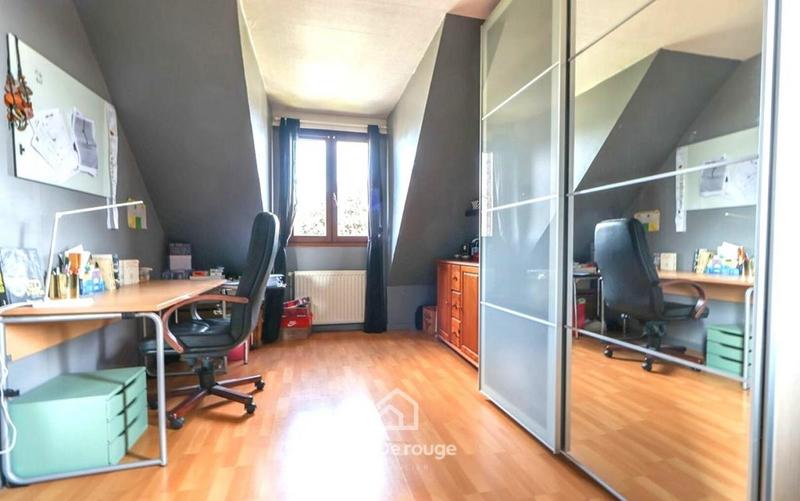 Pavillon - 148 m² - 7 pièces