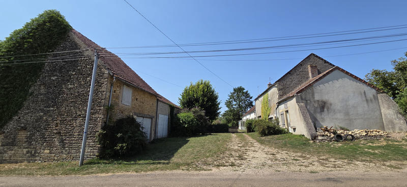 Maison de village - 99 m² - 4 pièces