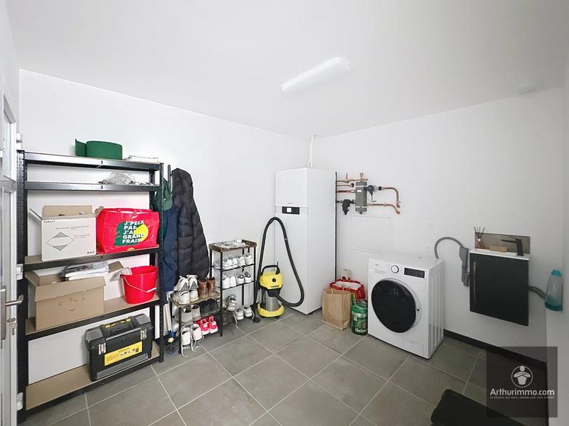 Appartement - 100 m² - 4 pièces