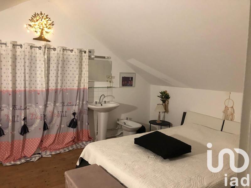 Maison - 191 m² - 8 pièces