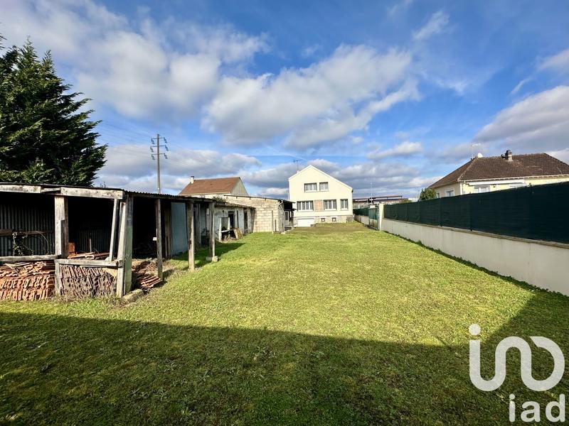 Maison - 95 m² - 5 pièces