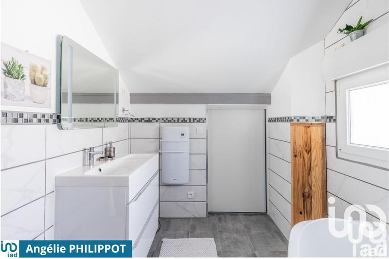 Maison - 168 m² - 7 pièces