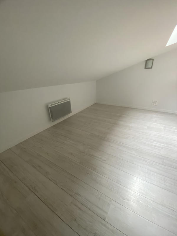 Maison - 94 m² - 5 pièces