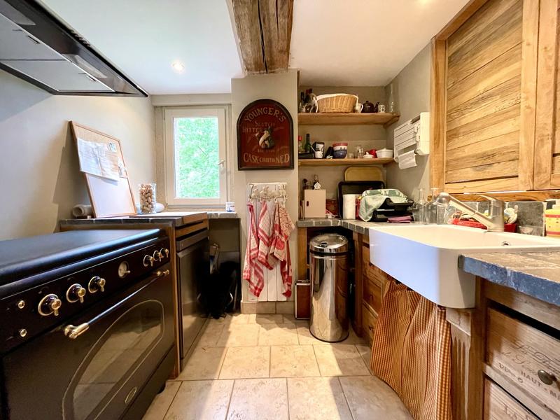 Maison ancienne - 298 m² - 12 pièces