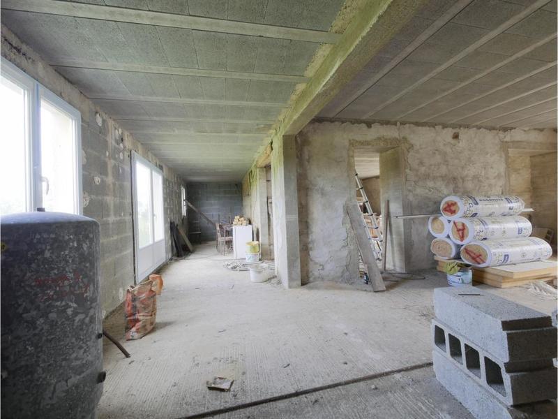 Maison - 220 m² - 4 pièces