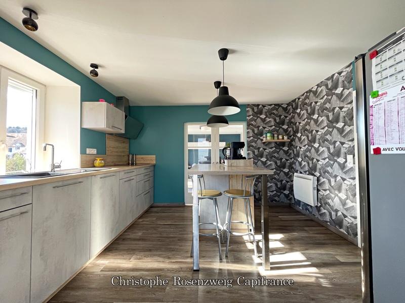 Maison - 140 m² - 6 pièces