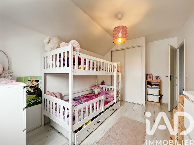 Maison - 80 m² - 5 pièces