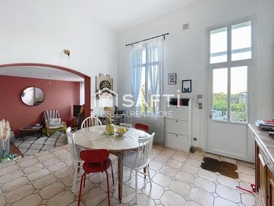 Maison - 105 m² - 4 pièces