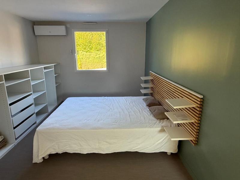 Villa - 330 m² - 9 pièces