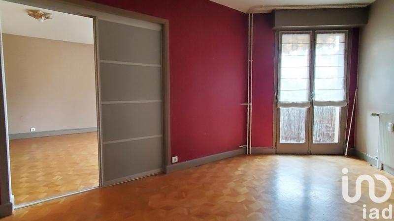 Appartement - 93 m² - 5 pièces