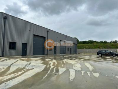 Local d'activité / Entrepôt - 500 m²