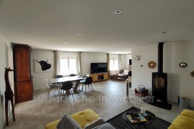 Maison - 195 m² - 8 pièces