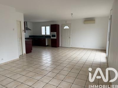 Maison - 95 m² - 5 pièces