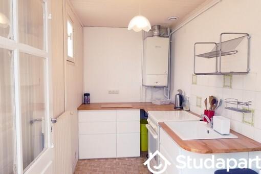 Chambre - 12 m² - 1 pièce