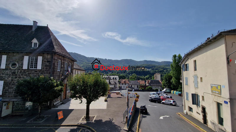 Appartement - 75 m² - 4 pièces