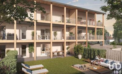 Appartement - 83 m² - 4 pièces