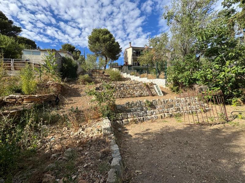 Terrain constructible - 548 m²