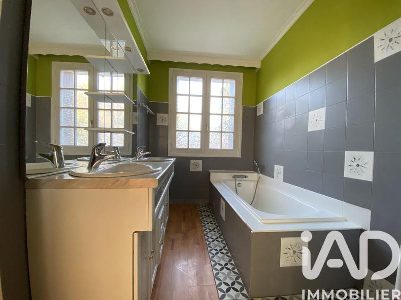 Maison - 126 m² - 5 pièces