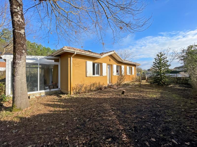 Maison - 94 m² - 4 pièces