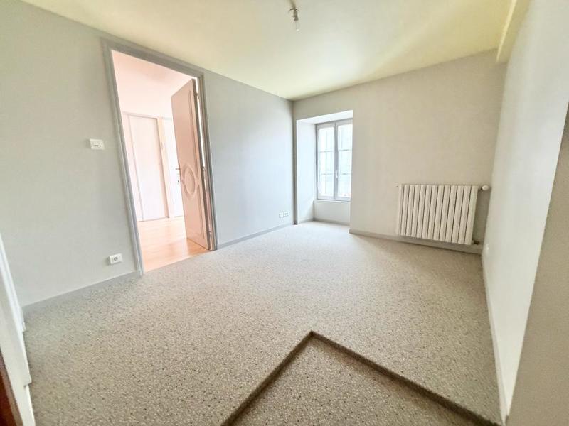 Maison - 185 m² - 6 pièces