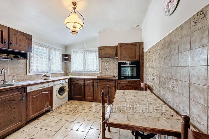 Maison - 148 m² - 5 pièces