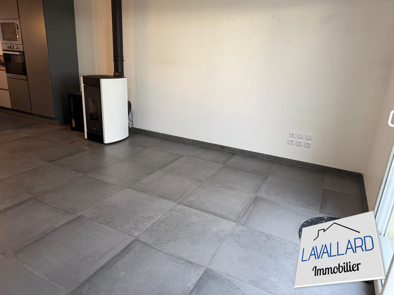 Maison - 105 m² - 6 pièces