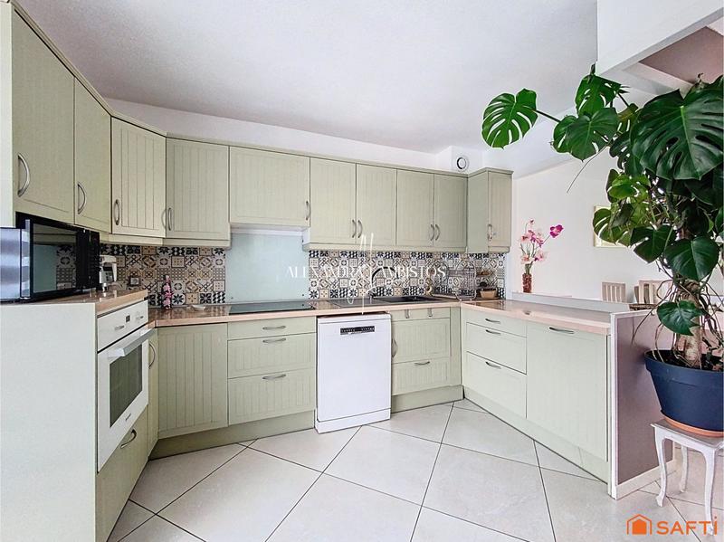 Maison - 79 m² - 4 pièces