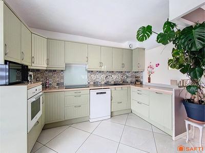 Maison - 79 m² - 4 pièces