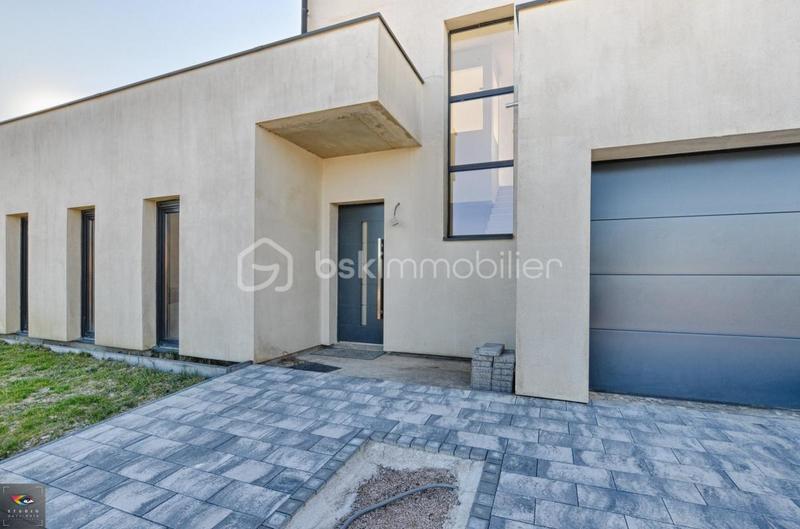 Maison - 150 m² - 6 pièces