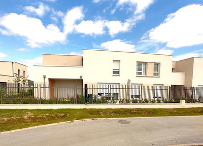 Appartement - 99 m² - 5 pièces