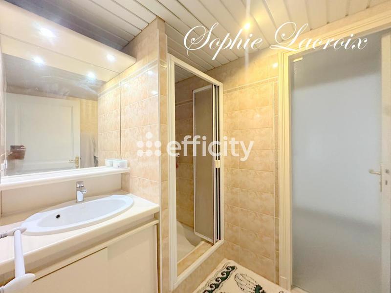 Appartement - 122 m² - 3 pièces