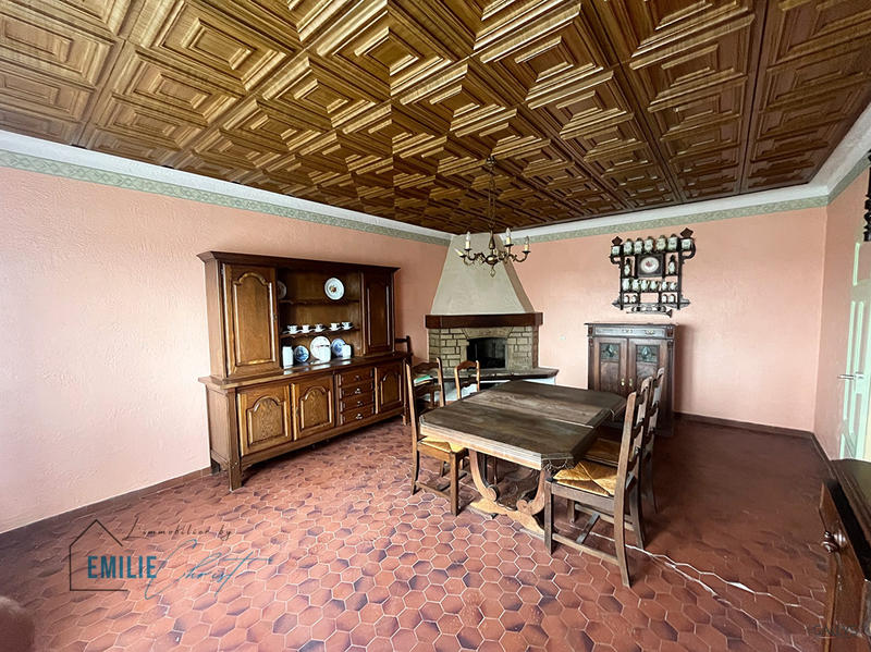 Maison - 146 m² - 7 pièces