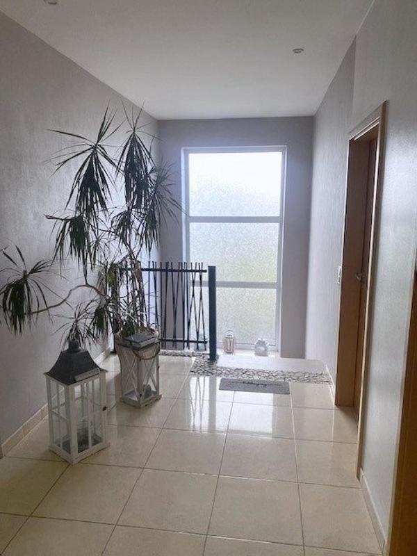 Villa - 361 m² - 8 pièces